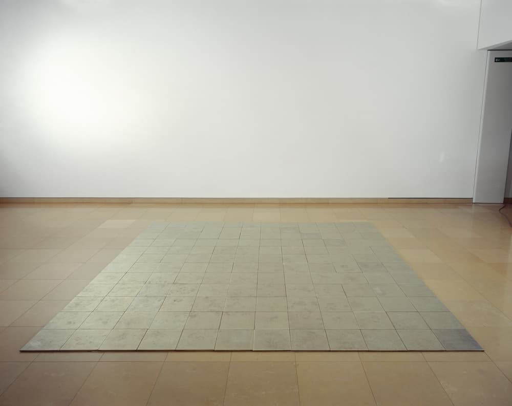 144 carrés de plomb